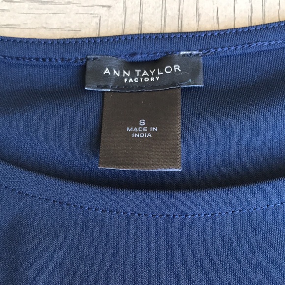 Ann Taylor Navy, 3/4-Sleeve Top SZ-S - Picture 5 of 8